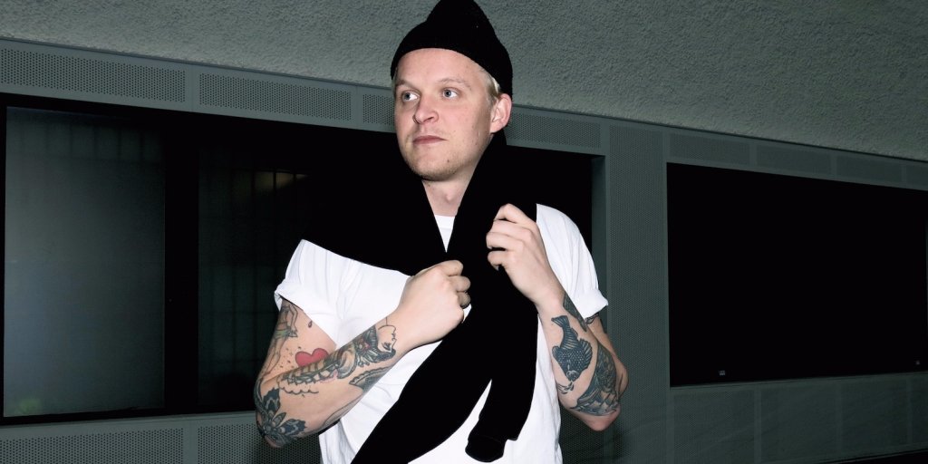 RosieFitzmauric's tweet photo. Meet the ex-advertising exec behind InkBay, the first online booking system for tattoos https://t.co/mOop77GS3u https://t.co/AyJ6c9Jrqg