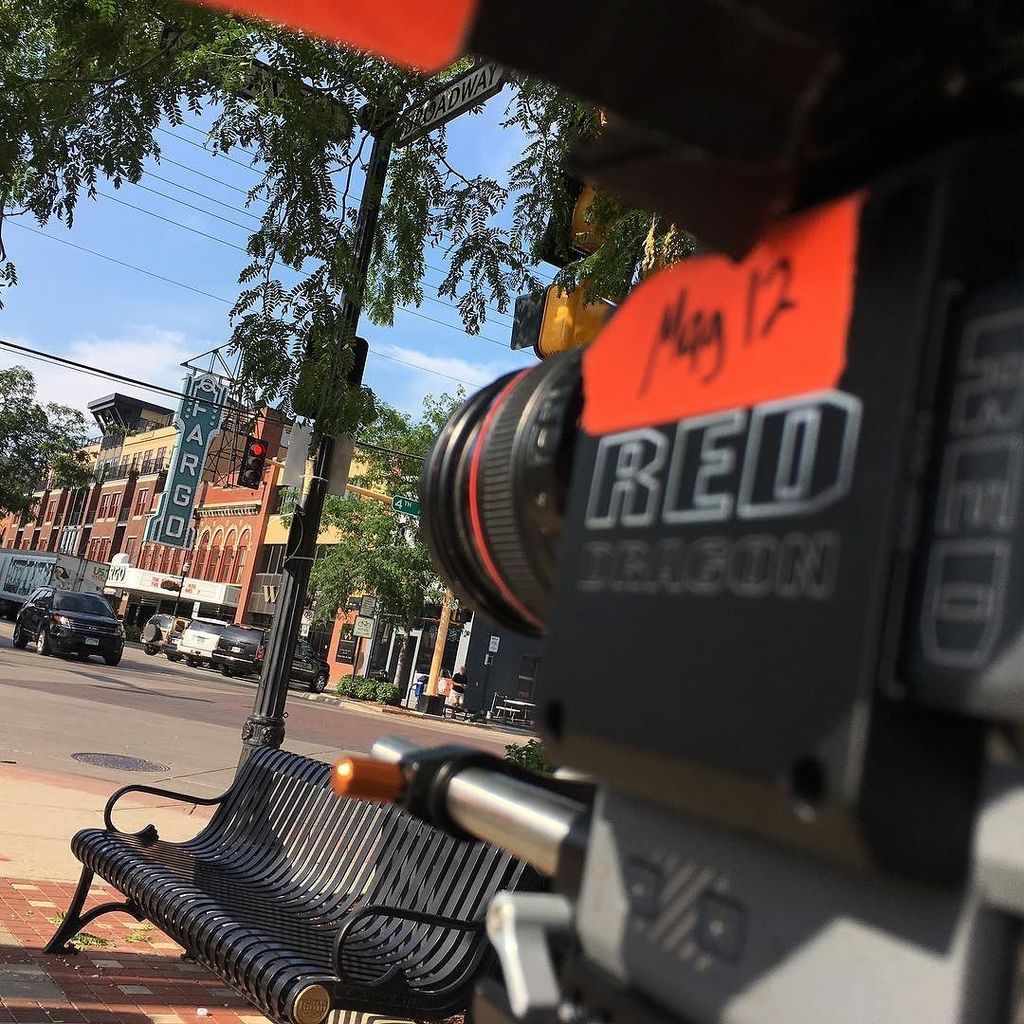 MPCapture's tweet photo. Nothing like a Broadway film! #fargo #productionlife #photoshoot #downtownfargo #redscarlet https://t.co/5OIHGchFgr https://t.co/AfYoeka78m