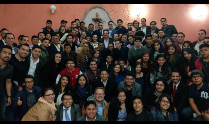 EJR_CDMX's tweet photo. Los jóvenes queremos expresarnos y aportar ideas para mejorar el rumbo de nuestra ciudad y el partido.
#ExpresándonosXLosJóvenes https://t.co/2bGLc5iOtf