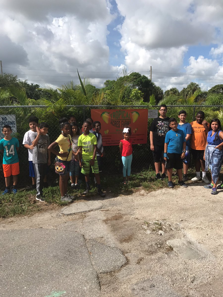 TY <a href="/TropicAcresFarm/">Tropical Acres Farms</a> 4 spreading seeds of knowledge to our Ss <a href="/ConnistonMiddle/">Conniston Middle</a>. We liked learning abt mangos and dif college&amp;career choices