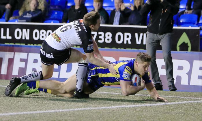 zetmetelec's tweet photo. Good Luck to the ZETMET sponsored @TomLineham and the rest of the @wolvesrl team in the final Super League game! #wolves2017 https://t.co/0YDvlQMMD9