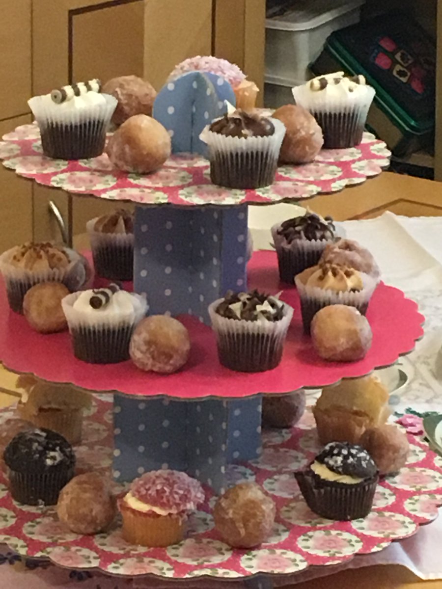 BankHall_care's tweet photo. Residents enjoying afternoon tea #funtimes https://t.co/lQVtRAXFgt