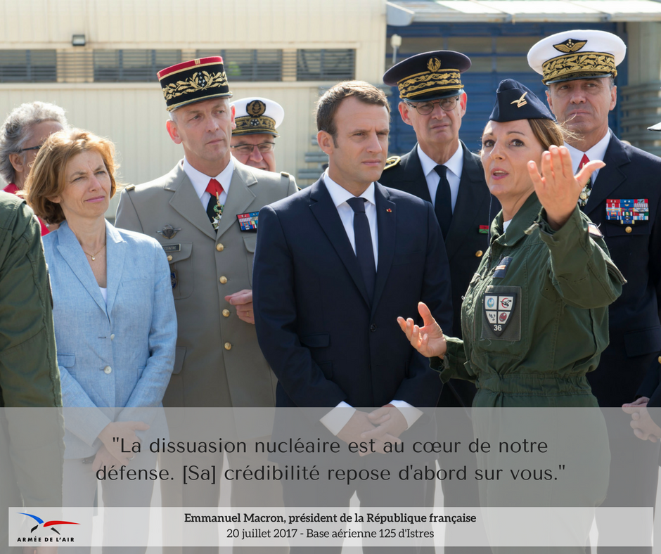 Armee_de_lair's tweet photo. L'Armée de l'Air est fière d'avoir reçu ce jour M. @EmmanuelMacron , président de la République, sur la base aérienne 125 d'Istres https://t.co/Lyszf8LkTc