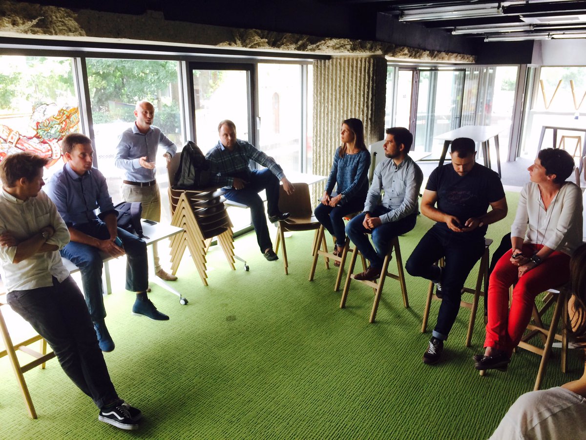Le_Poool's tweet photo. Un jeudi de juillet : timing parfait pr 1 point d'étape sur #LeBooster 📝 rewind <> forward 🔭 #acceleration #startups https://t.co/yVfhtzV9z1 https://t.co/3wJtmNDgrY