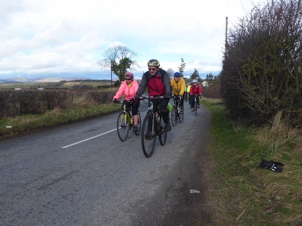 Cycleleader's tweet photo. Excellent, efficient #garmin replacement service for my Edge 800.  4 day turn round.  Now bck to #cycling in #perthshire with routes. https://t.co/W7uJGhMojR