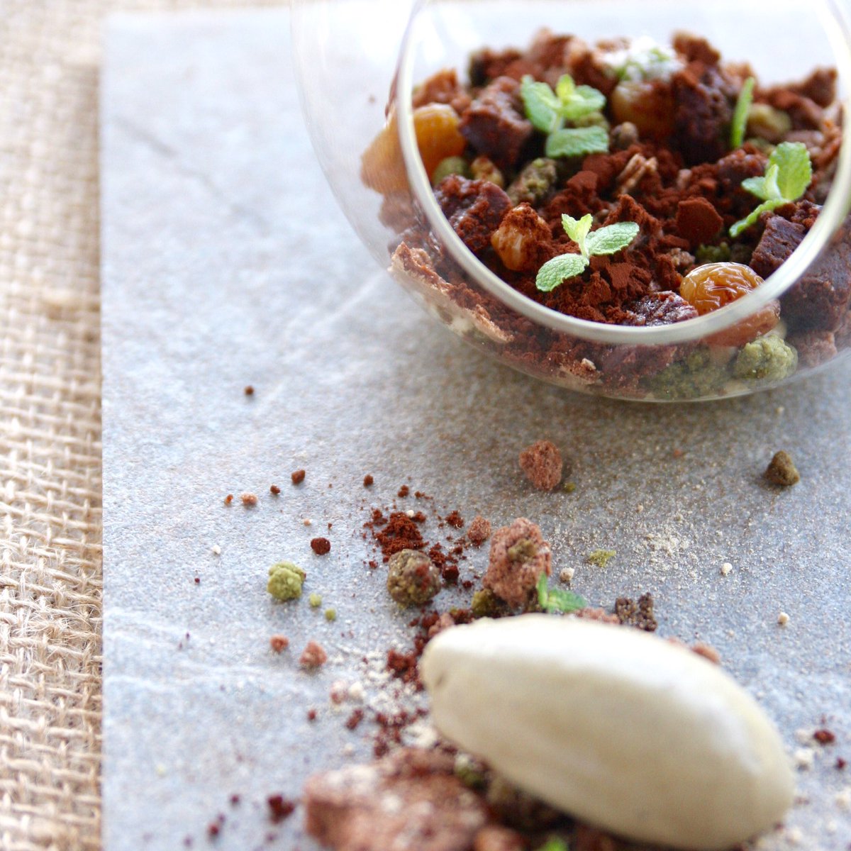bio_matsuki's tweet photo. @restaurantbios
#glaceaubergines #menth #gastronomie #chocolate #dessert #restaurantbios #cuisineterroir https://t.co/8RAM9euXxH