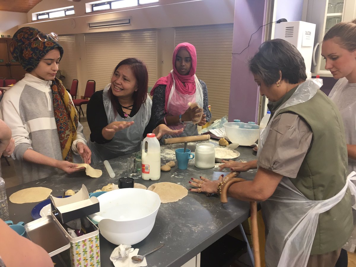 Coventry2021's tweet image. Cooking up a storm today with @birdmail and some lovely people in the community making bread and sharing stories #ThisisCoventry
