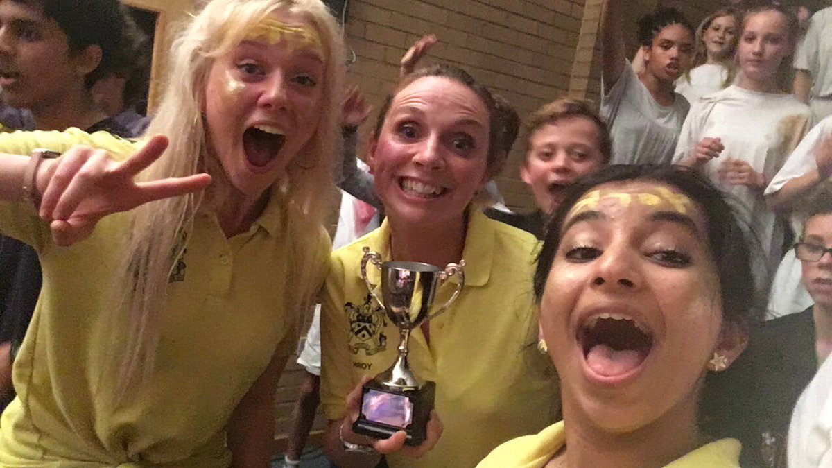 PatesHouses's tweet photo. Congratulations to York house on winning House drama 2017 πAll 5 Houses performed amazingly to end the Pates school year! #housedrama #BGPRY https://t.co/rEWjgs57d2