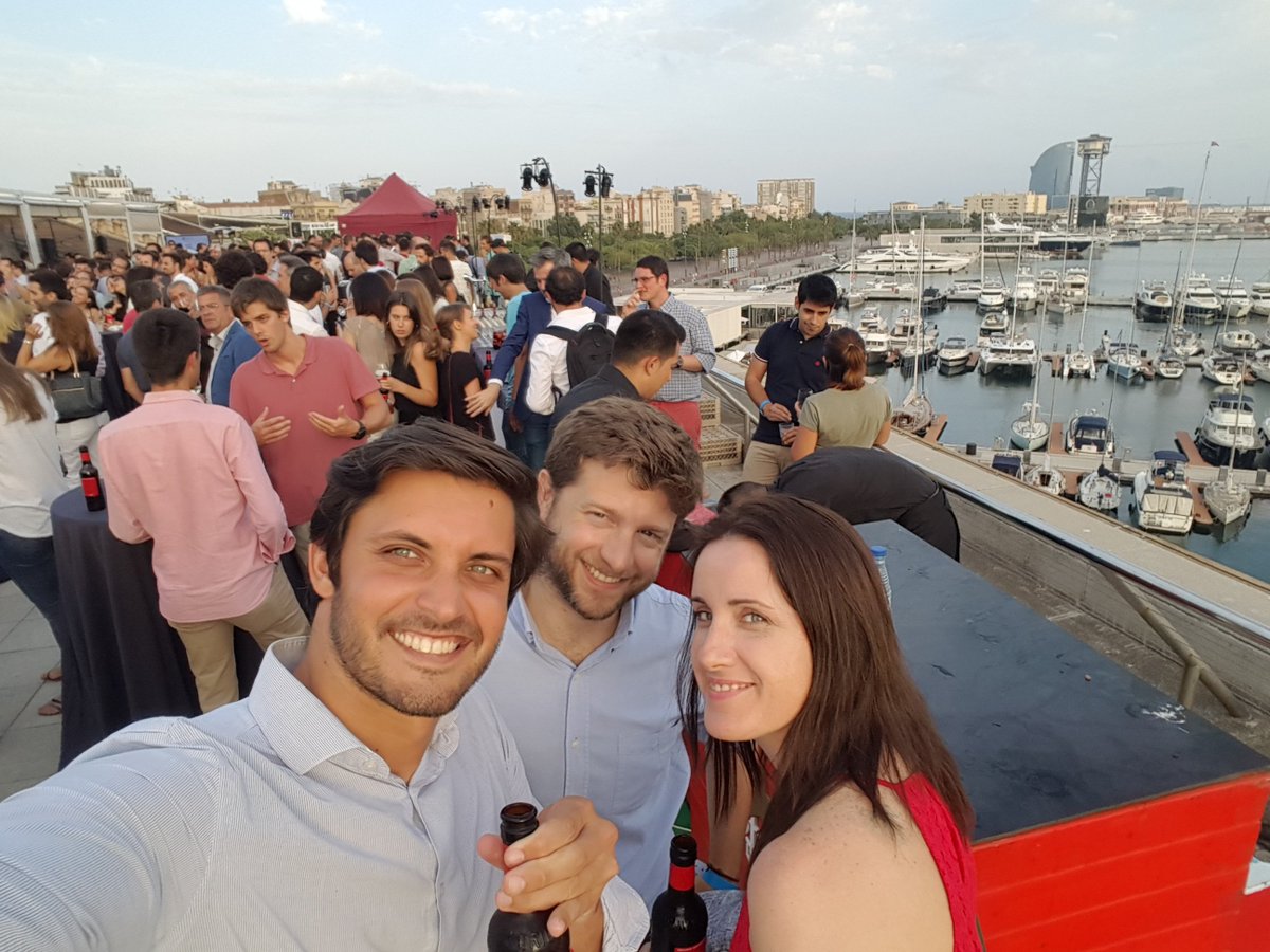 UXLady's tweet photo. Nice  #bcntechcity event last night with colleagues #SummerPartyPier01 #barcelona https://t.co/jkbRkOoSoQ