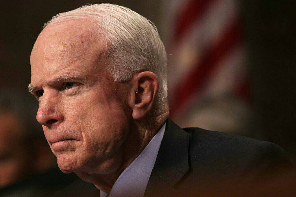 focusonamerica's tweet photo. John McCain ernstig ziek (hersentumor). Wat je ook van hem vindt, hij is oorlogsheld en man van principes. https://t.co/GDa5tz2GCi