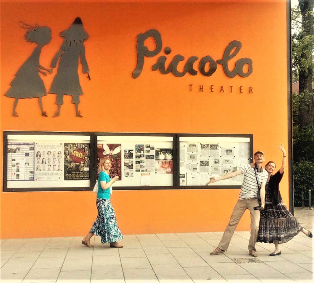 StElisabethConv's tweet photo. Successful #negotiations in #Cottbus, #Germany🕺Waiting for the next #meeting in #September.
#Piccollotheater #theaterperformances #festivals https://t.co/RWyj2M6eHX