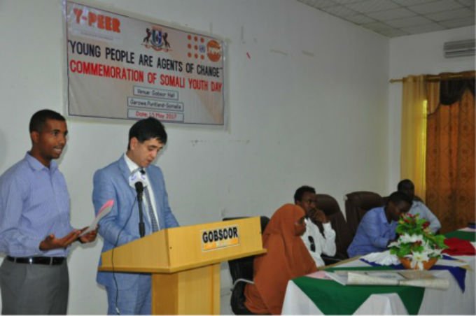 UNFPA_SOMALIA's tweet photo. Puntland youth stand against harmful traditional practices. Read more on https://t.co/4fu3r428kC https://t.co/tnrwEQ7rmu