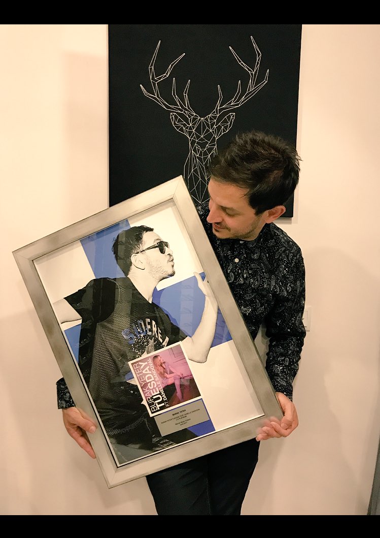 Thank you so much #FINLAND for 2 X PLATINIUM 🇫🇮 <a href="/WarnerMusicFi/">Warner Music Finland</a> 🙏🏻❤️