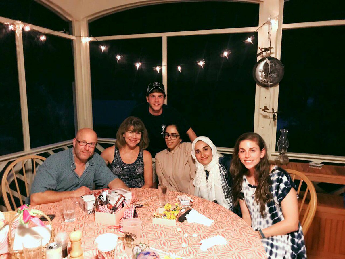 LegacyIntl's tweet photo. Recently, #SYLEP2017 stayed with host families all across the US.
@legacyintl thanks all host families who helped make it memorable β€ https://t.co/ULd3VqvZqG
