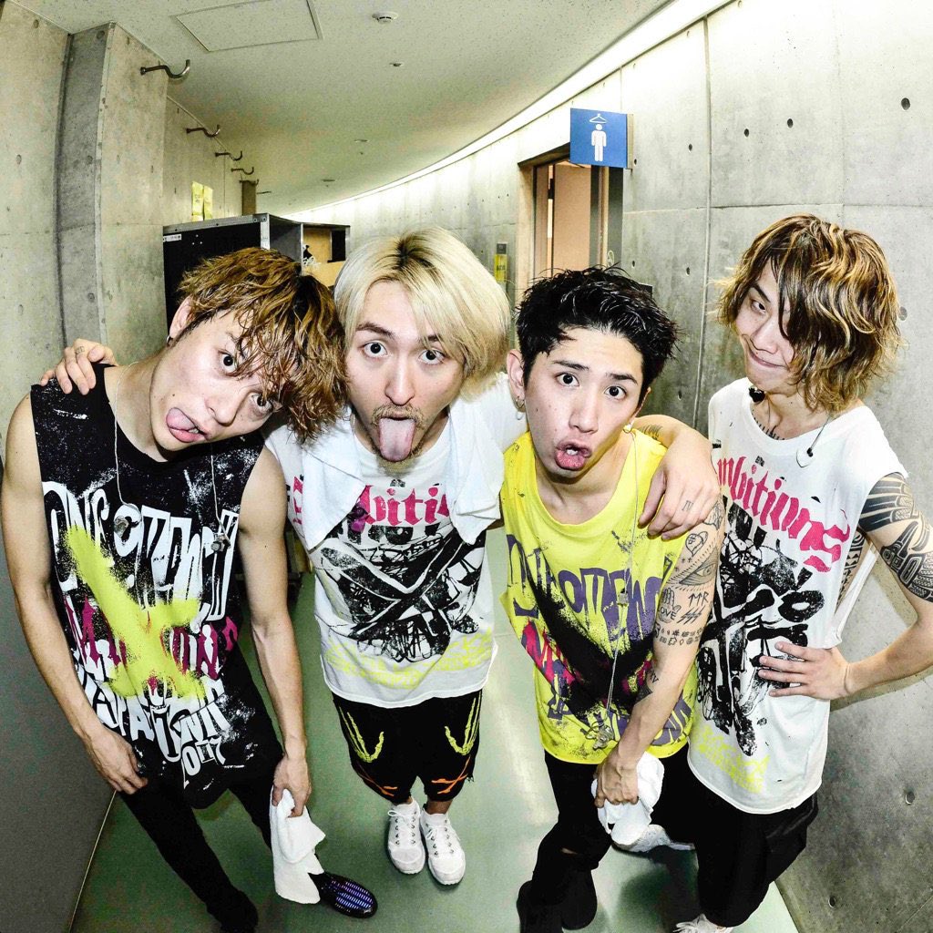 OneokrockRyu tweet picture