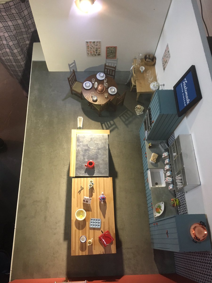 sirperci's tweet photo. The legendary "tiny kitchen" @tastemade #maxusflare #creativityweek https://t.co/CQoMJkzMuO
