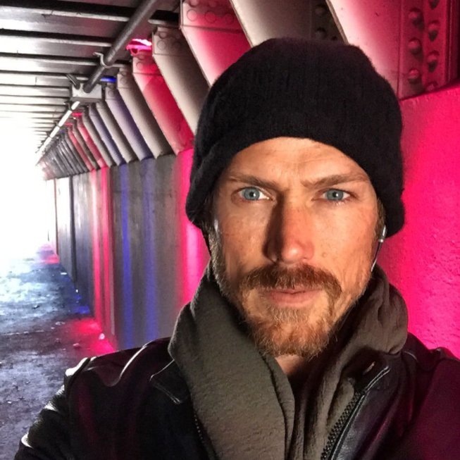 ChatCybermen's tweet image. Acteur américain et un ancien #mannequin, Jason Lewis nous fait craquer 🤗
-&amp;gt; bit.ly/jas_lews #sexyboys #cute #boysfashion #cybermen