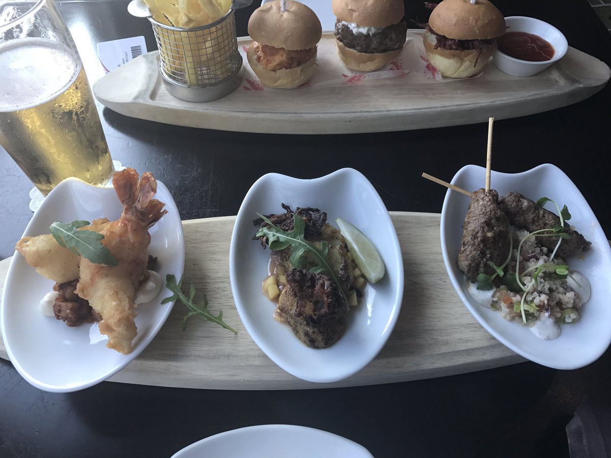 BrackpoolBev's tweet photo. Food in this restaurant is amazing @pandocruises #theglasshouse #britannia #firsttimecruising @brackers1977 https://t.co/UR1d9HyDxR