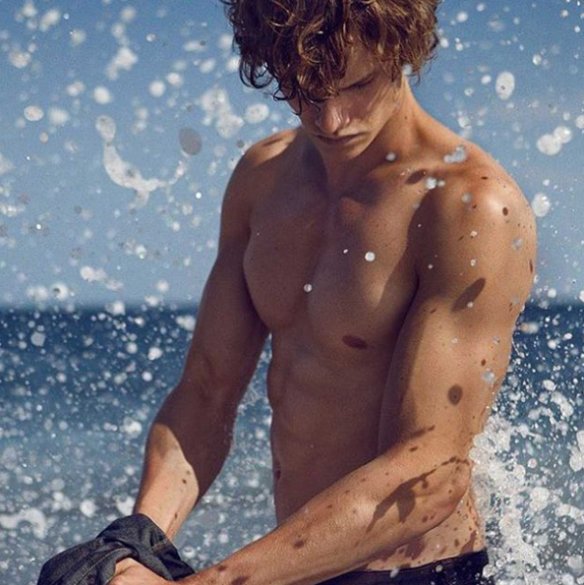 ChatCybermen's tweet image. Plongez en milieux humides ! 
-&amp;gt; bit.ly/plg_hm #cybermen #sexyboys #boys #cute #boysfashion #dating #gay