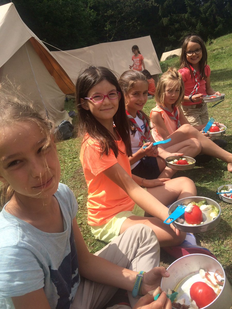 CampJeannettes's tweet photo. Concours cuisine ! https://t.co/hIxnWMEHlx