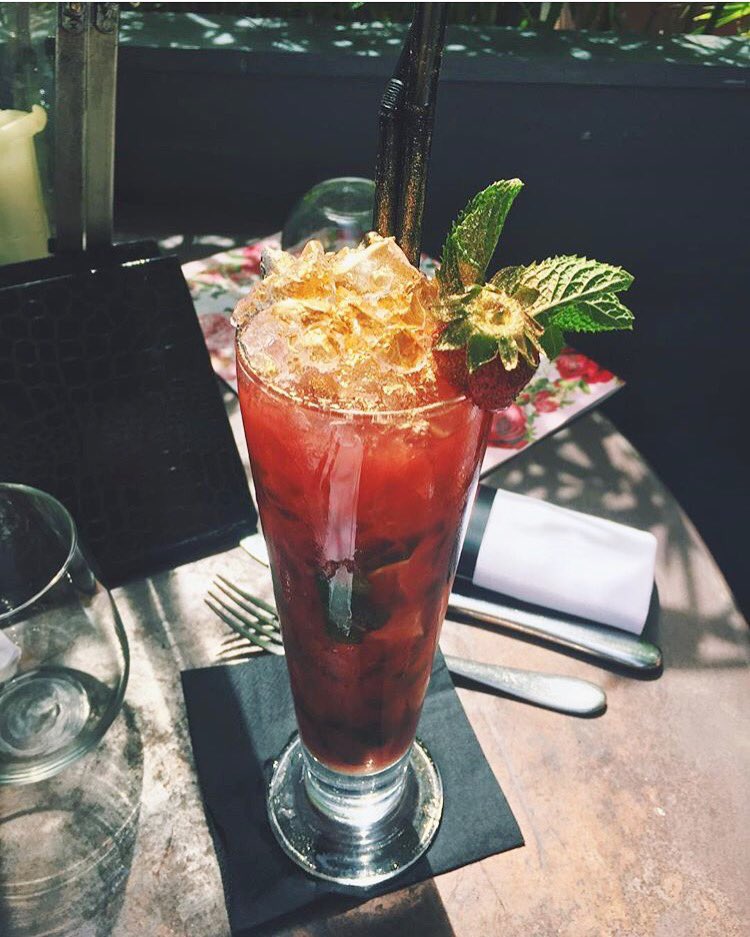 Rock & Rose tweet media