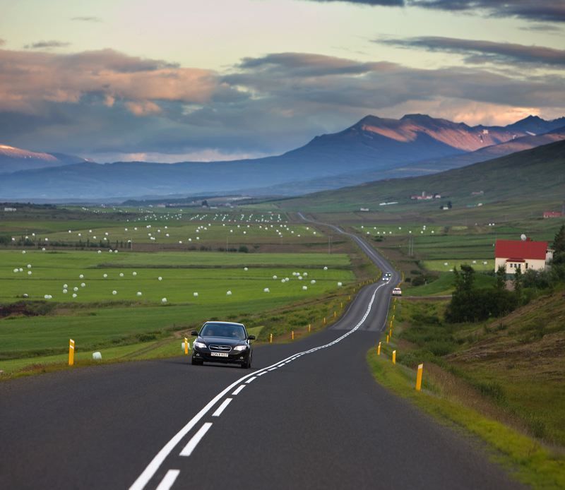 Taking a road trip in #Iceland? Rent a car through us and get free expert travel advice! buff.ly/2uaA7E0 #travel #ttot