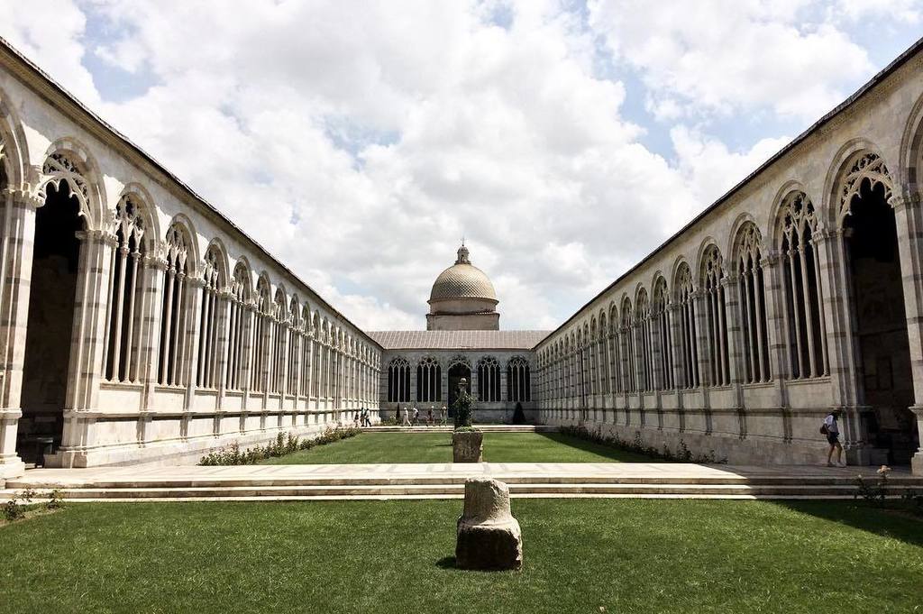 LIME_LICK's tweet photo. Perspective. 
#architecturephotography #art #photography #traveling #masters #worldplaces #tuscany #pisa #torredip… https://t.co/9KuZav6WzG https://t.co/atcR6ECm5a