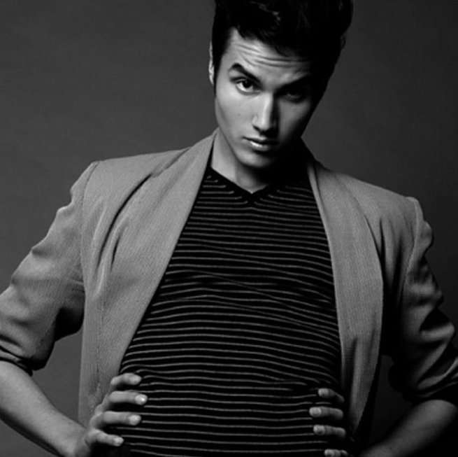 ChatCybermen's tweet image. #Mannequin et acteur britannique, Mario Babic est notre #crush du jour
-&amp;gt; bit.ly/mario_bab
#sexyboys #boys #cute #boysfashion