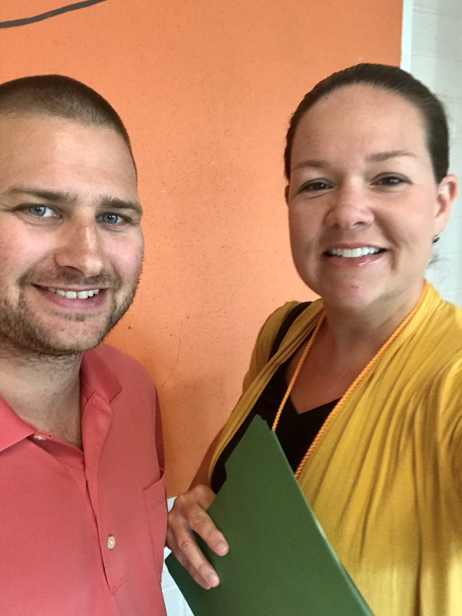 sarabawtrey's tweet photo. About to present at Summer Academy #gcssarocks #hedoesreading #idomath #awtreys https://t.co/7h4kNjTnmB