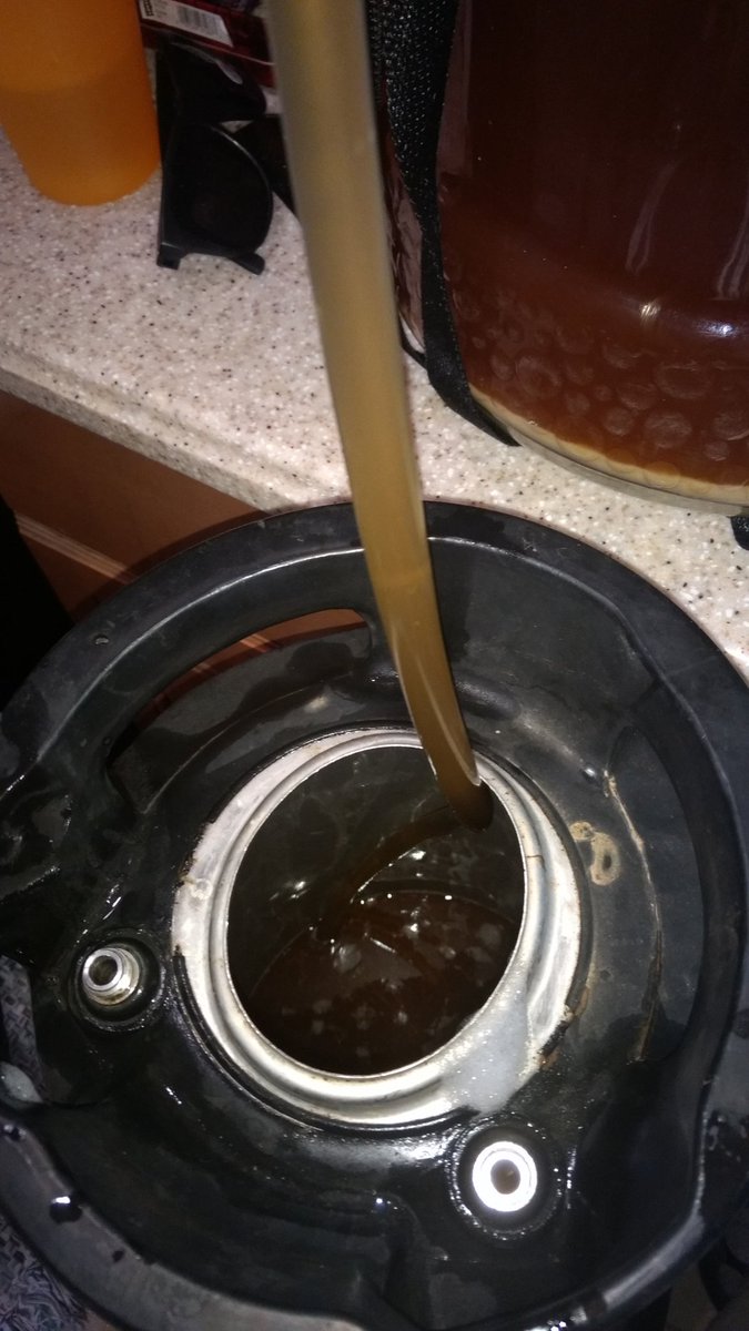 FatDoxieBrew's tweet photo. Thursday a.m. kegging #jarrylo pale https://t.co/0pNENRMEjC