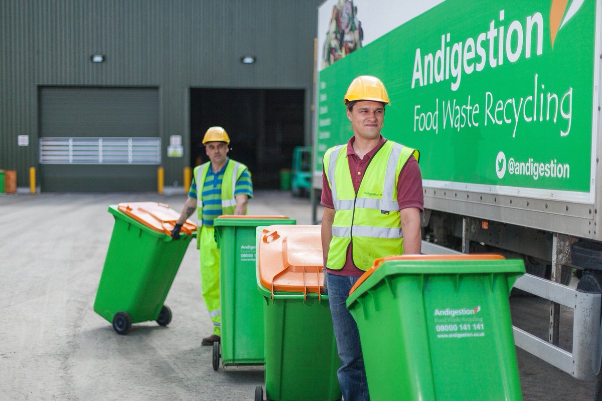 Andigestion's tweet photo. @Andigestion offer #Foodwaste bin exchange services in #Devon & #Cornwall #cleanbins #nosmells #noflies https://t.co/aQR8C4YhDk