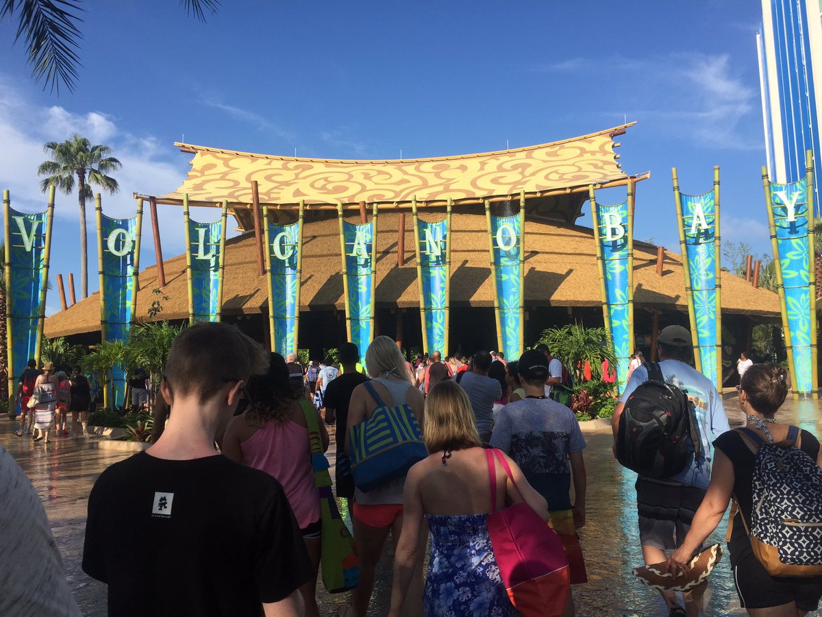 CheekieChopsTru's tweet photo. #UniversalVolcanoBay https://t.co/9CojLFGeH2