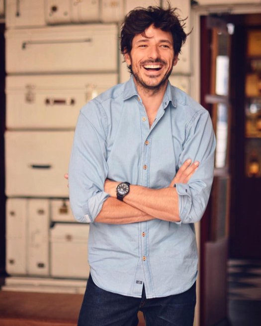 ChatCybermen's tweet image. #Acteur et mannequin espagnol, Andrés Velencoso Segura nous fait fondre -&amp;gt; bit.ly/andr_vel
#crushdujour #cybermen #sexyboys