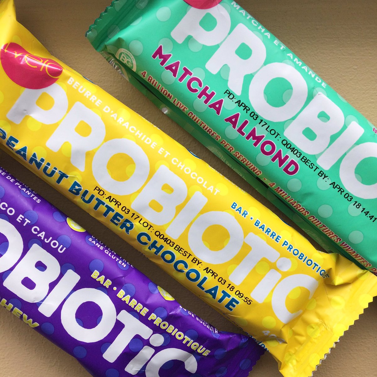 kardishfoods's tweet photo. Each @drinkwelo bar contains 4 billion live culture #probiotics and only 3g of sugar. They're also available in 3 tasty flavours😍 https://t.co/tyNC6QeepX