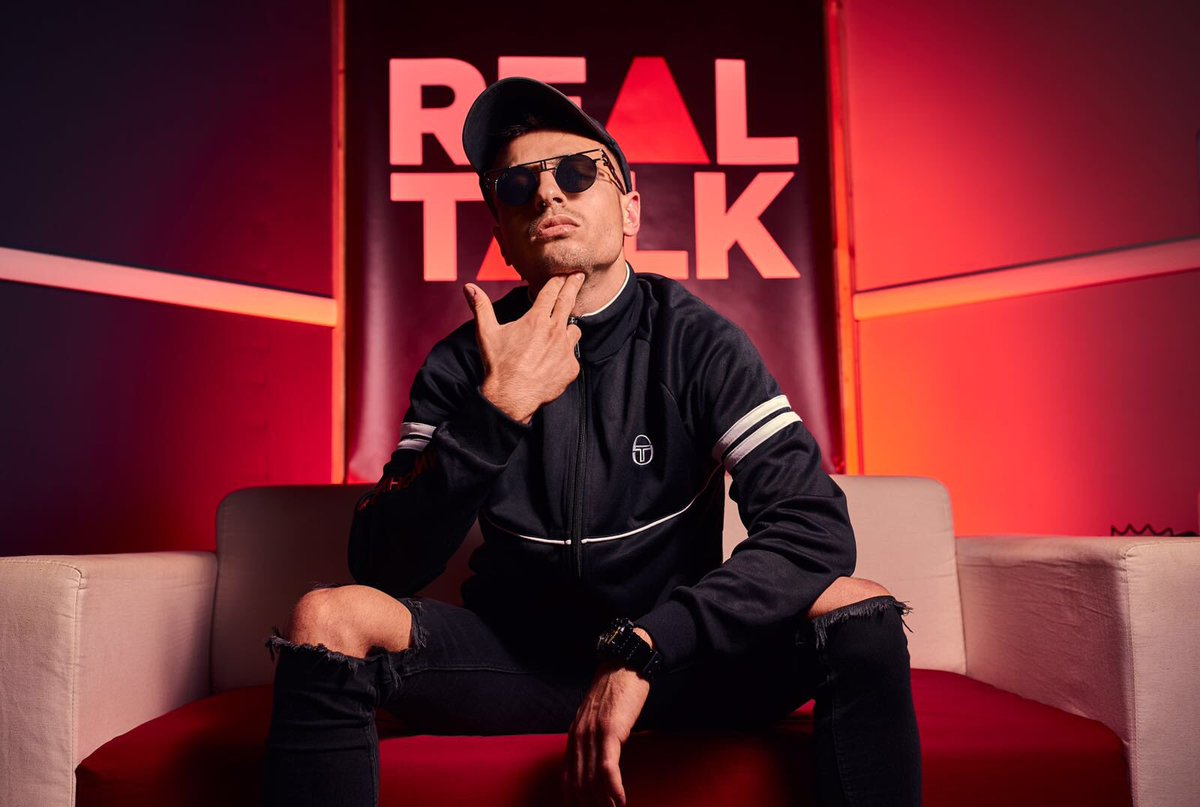 illmostro's tweet photo. Fuori ora la puntata di Real Talk..
Ho fatto delle strofe inedite del disco nuovo! 🔥🔥🔥
Ph. Nico Maffina 📸
➡️ https://t.co/ukCcYD7WjD https://t.co/zt02L6WkT7