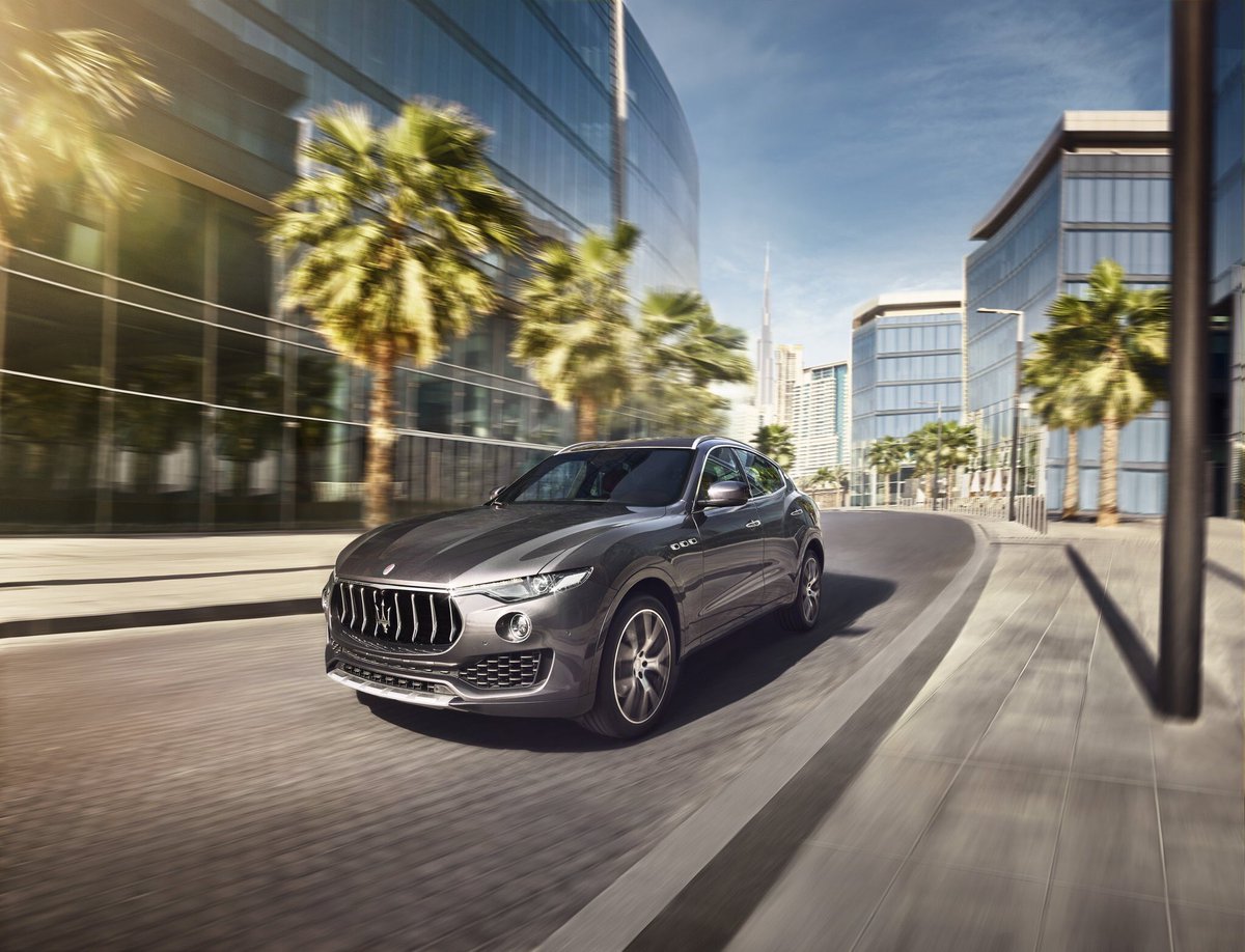 #Levante | Diseñada para cualquier camino con su suspensión neumática con 5 modos de altura y su tracción AWD 
#Maserati