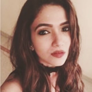 Ridhima_Gallery's tweet photo. @PanditRidhima 's new dp on #Instagram  😍❤ https://t.co/TfUhxAVESn