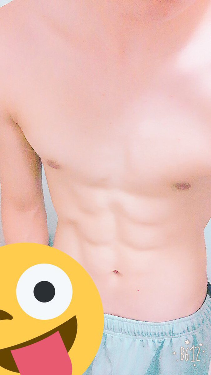 anime0105's tweet photo. フォロワーさんに筋肉フェチな方いないかなー。。
アドバイスとか、言ってくれると嬉しい。

#細��ッチョ
#筋肉
#筋トレ https://t.co/6p80no7o9B