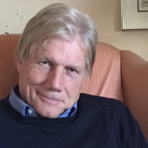 Stop fretting about #NAFTA:  @LMartinWashDC joins @_MarkSutcliffe coming up:   bit.ly/1uwtdOs https://t.co/Pu0ZcLuiCD