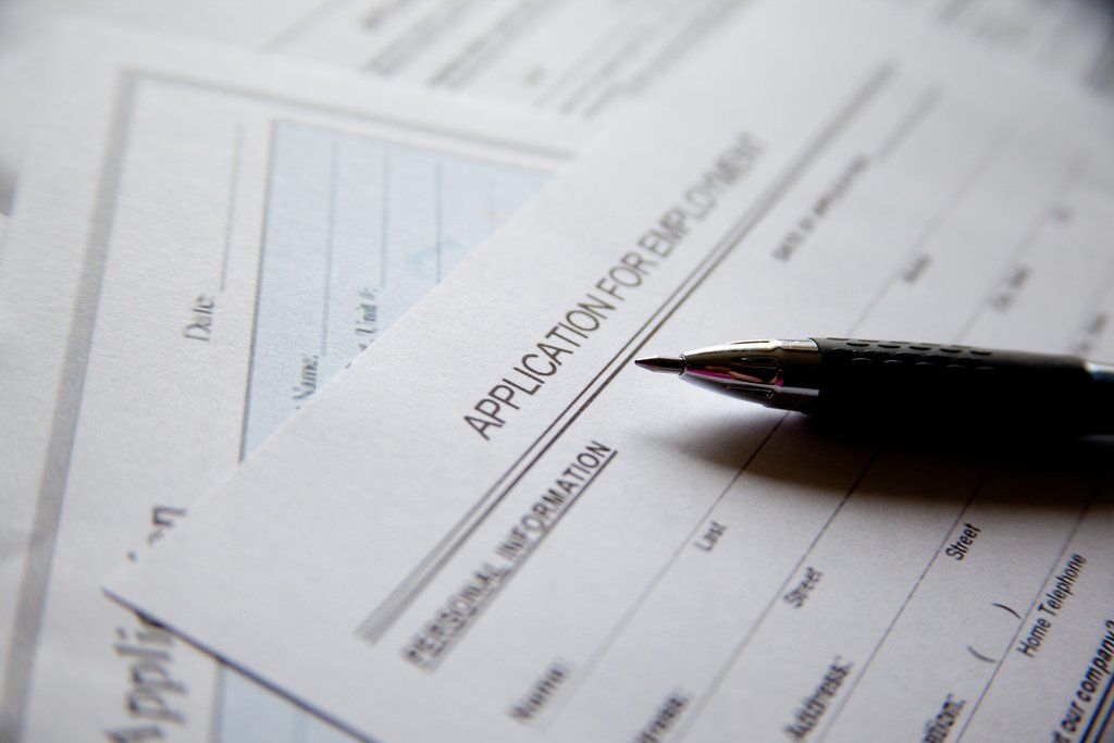 We hebben drie vacatures open staan. Werktuigbouwkundige, adviseur exploitatie en adviseur duurzame energie. Kijk op iftechnology.nl/vacatures