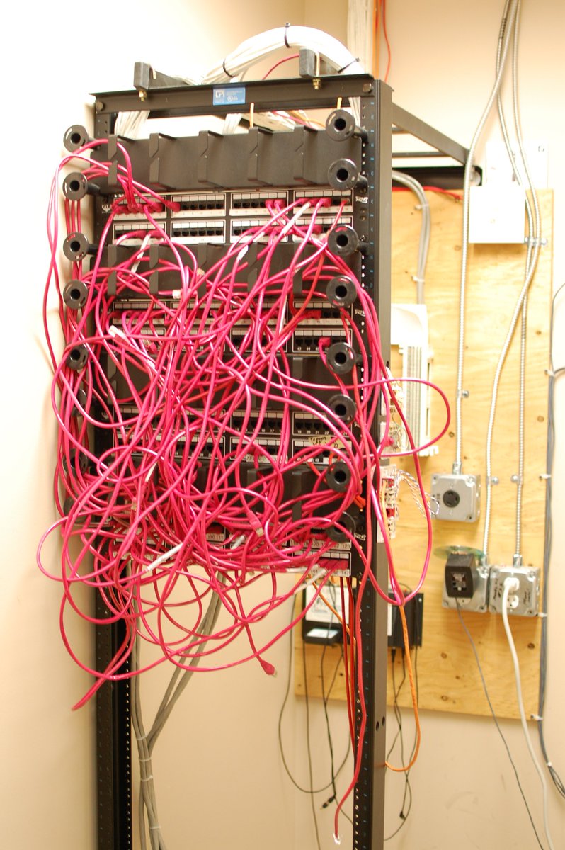 I_T_Now's tweet photo. Is your server room a disaster?  https://t.co/CN1AiZmW1g can help.  Check out some recent pics. https://t.co/r4FA7kJ12G