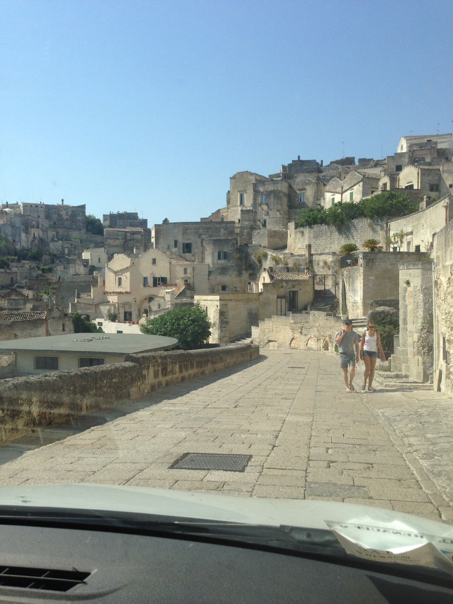 <a href="/Nico_Scarpino/">Nicolas Scarpino</a> <a href="/sergio_paglini/">Sergio Paglini</a>   Feliz Dia del Amigo ...visitando la fabulosa Tierra de #Basilicata #Matera con <a href="/AntoniaRognoni/">Antonia Rognoni</a> 💕 Besos 🙏