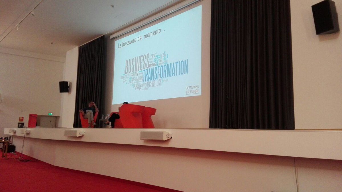 alteafederation's tweet photo. Buzzword del momento ➡ #BusinessTransformation. Oltre 21 milioni di risultati su #google. @aruscica e Enza Fumarola a #ExperiencingAlteaFed https://t.co/nCAvlSGZOt