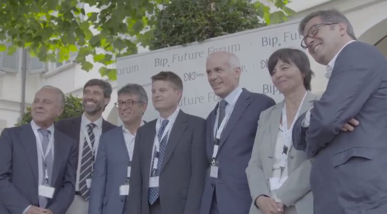 Bip_Group's tweet photo. 3 giorni, 5 eventi, 50 speaker, 500 partecipanti: il video della 1° edizione del Bip Future Forum è online!👉https://t.co/YU4FV4DlKV #BipFF17 https://t.co/haLd3uT5xI