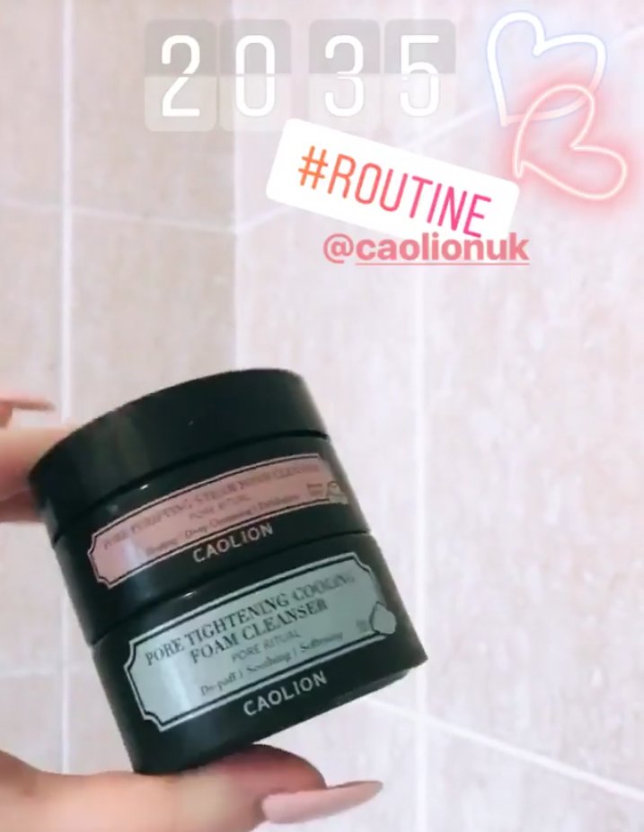 CaolionUk's tweet photo. Who else use #Caolion Cleansing Foam Duo in their skincare routine? @photonyaa certainly does! https://t.co/w4jXEdoN7s