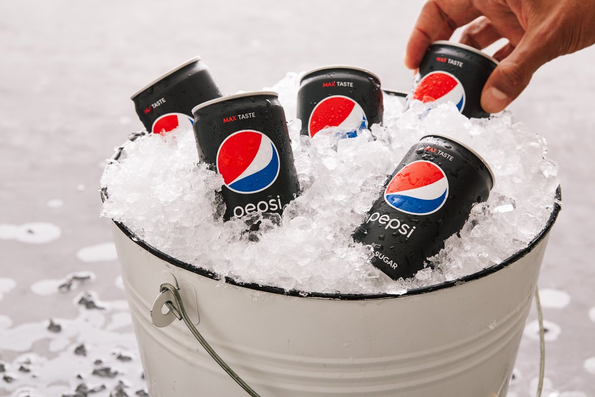pepsi's tweet photo. Zero Sugar. Zero Calories. Maximum Taste. https://t.co/aaBfAkuDcu