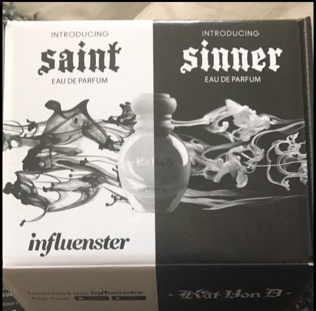 corrieeliza's tweet photo. Got my VoxBox! Cannot wait to try these scents and review them! First impression? LOVE both in the bottle! https://t.co/MY3dlKnf1u