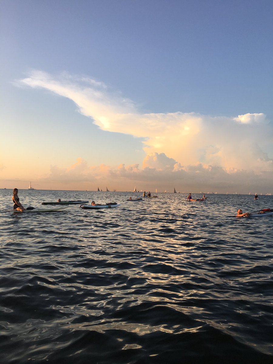 NOLApaddleboard's tweet photo. Our Wednesday night spot. https://t.co/pmG6ZUv0yT