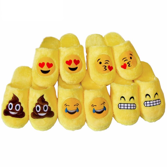 HappyDance1188's tweet photo. Enjoy these comfy emoji slippers. https://t.co/nAvbCPeYXL #tophatter #happydance #emoji #emojis #slippers #emojislippers https://t.co/D02bJ9bxOL