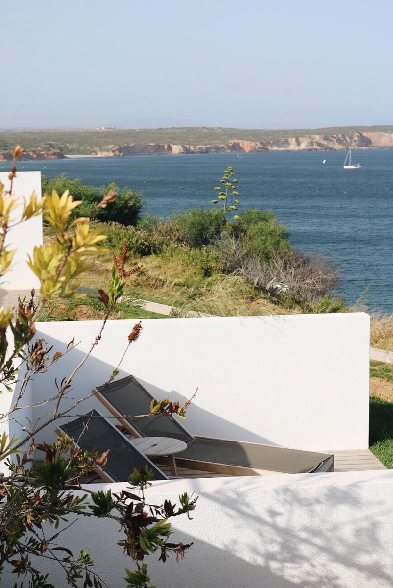 Secret (new) corners that we love 💙🌾🌿 #memmobaleeira #memmohotels #sagres #algarve #designhotel